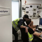 Detenido en Bilbao por un delito de pornografía infantil con 12.300 archivos pedófilos Detenido en Bilbao por un delito de pornografía infantil con 12.300 archivos pedófilos