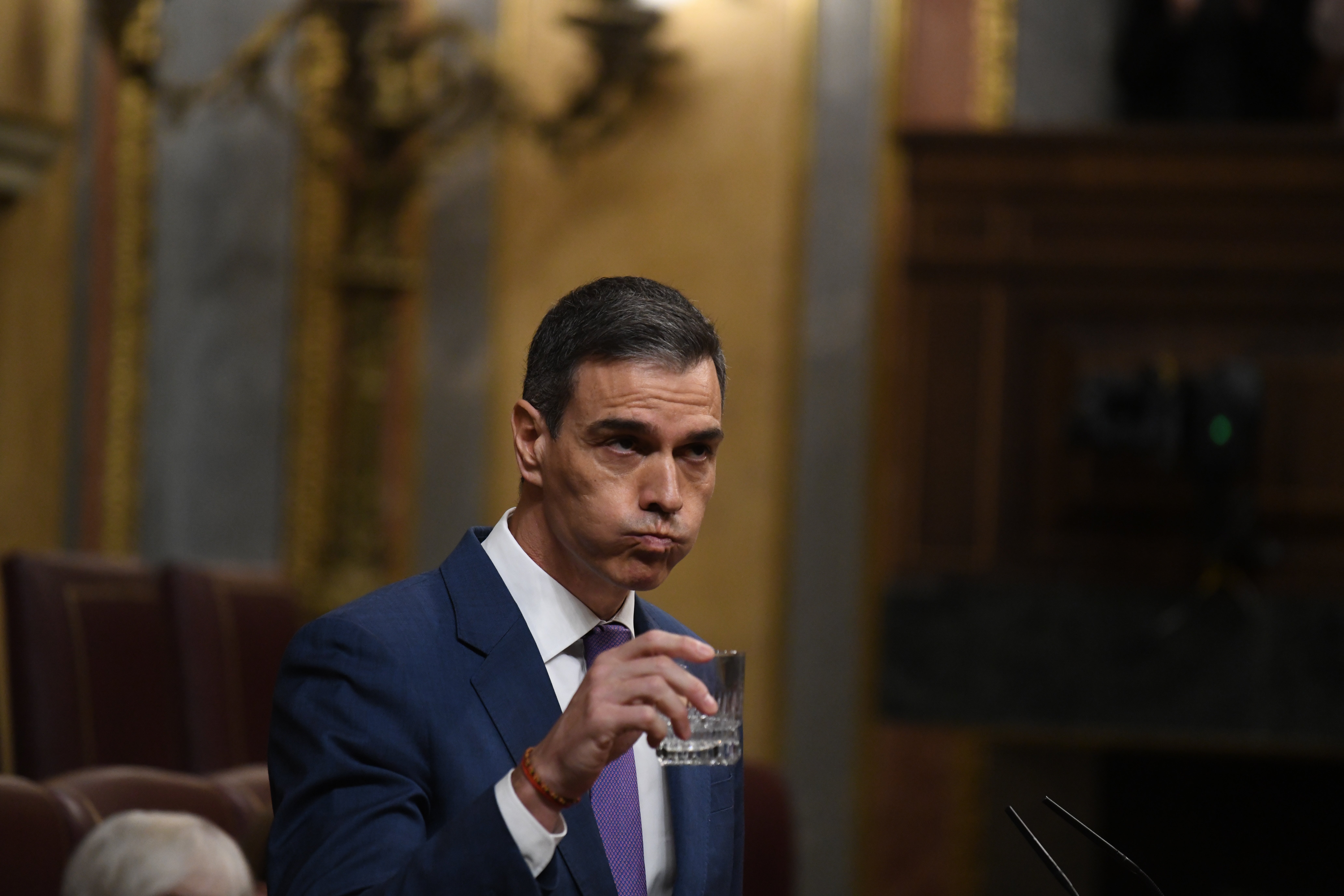 VOTA ¿Considera democrático que el presidente del Gobierno lleve 43 días sin responder sobre casos de corrupción? VOTA ¿Considera democrático que el presidente del Gobierno lleve 43 días sin responder sobre casos de corrupción?