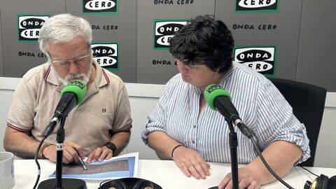 El edil de Urbanismo de la Vila Joiosa repsa los detalles de las obras del puente sobre el Amadorio.