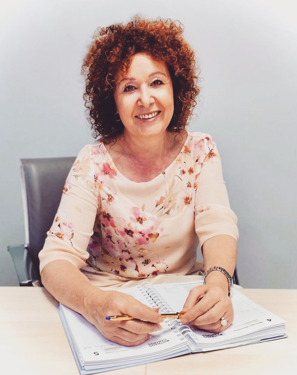 En Onda Cero Granada, hablamos con María José Extremera, presidenta de la Asociación de Empresarios de Juncaril En Onda Cero Granada, hablamos con María José Extremera, presidenta de la Asociación de Empresarios de Juncaril