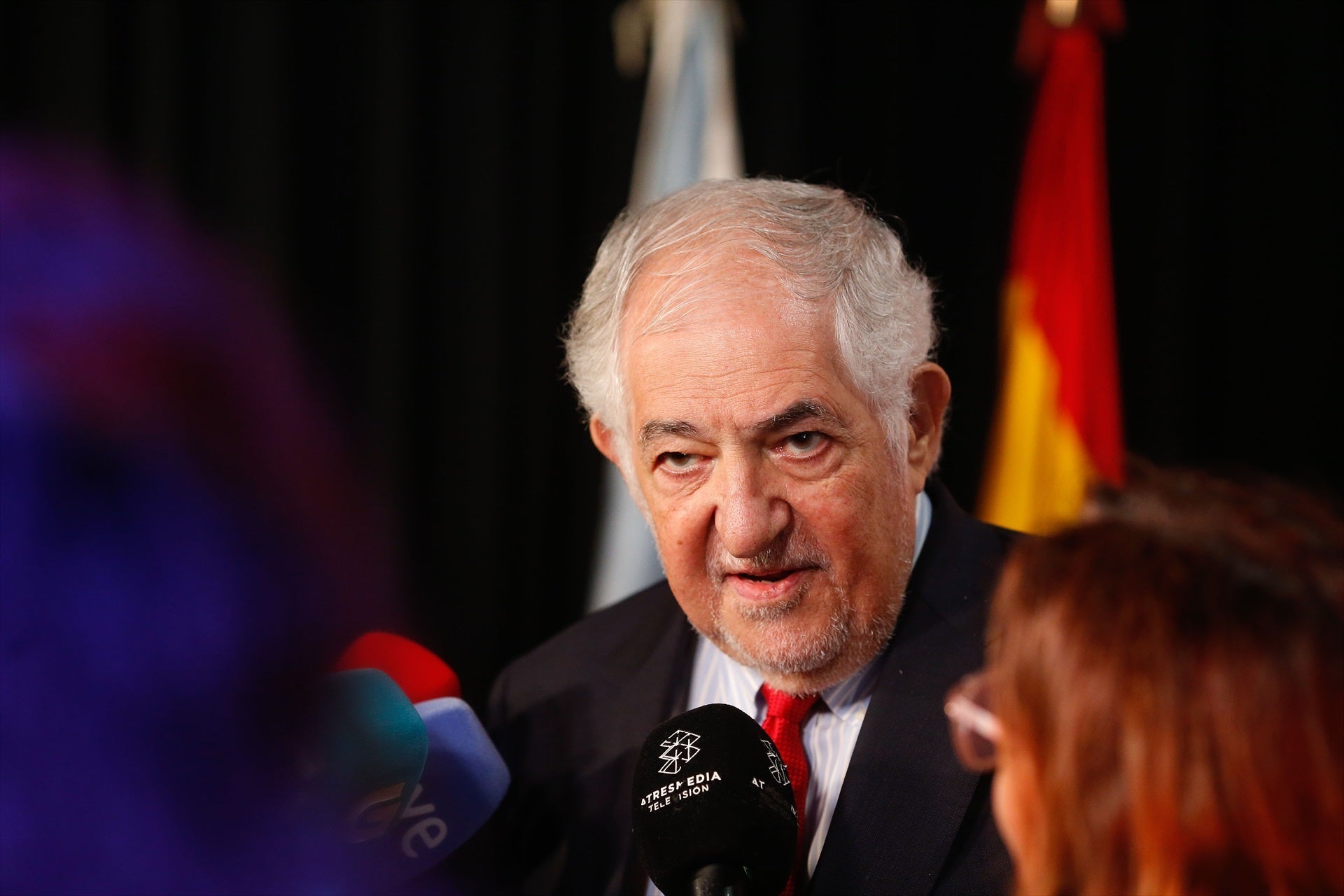 El Constitucional rechaza las peticiones de PP y Senado de suspender el debate sobre la amnistía hasta que el TJUE se pronuncie El Constitucional rechaza las peticiones de PP y Senado de suspender el debate sobre la amnistía hasta que el TJUE se pronuncie