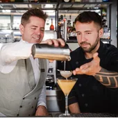 La Terraza de Solecio y Renard Cocktail Club elevan el arte de la mixología en las alturas de Málaga La Terraza de Solecio y Renard Cocktail Club elevan el arte de la mixología en las alturas de Málaga