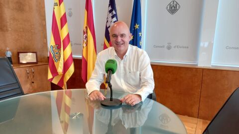 Vicent Marí, presidente del Consell d'Eivissa, antes de la entrevista Vicent Marí, presidente del Consell d'Eivissa, antes de la entrevista