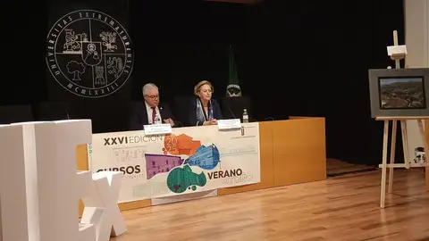 La UEx oferta este verano 22 cursos sobre IA, comunidades energéticas, avances médicos o personajes históricos La UEx oferta este verano 22 cursos sobre IA, comunidades energéticas, avances médicos o personajes históricos