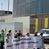 Marcha de protesta del personal laboral del Hospital de la Ribera Marcha de protesta del personal laboral del Hospital de la Ribera