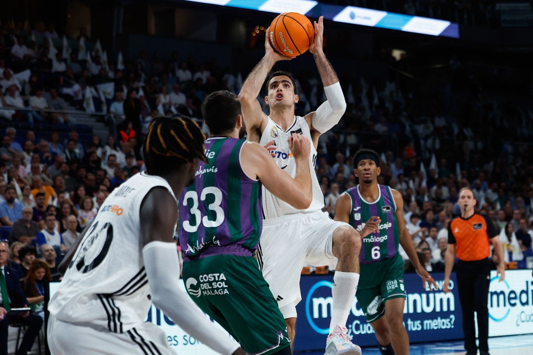 El Real Madrid funde a Unicaja en el arranque de las semifinales El Real Madrid funde a Unicaja en el arranque de las semifinales