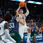 El Real Madrid funde a Unicaja en el arranque de las semifinales El Real Madrid funde a Unicaja en el arranque de las semifinales