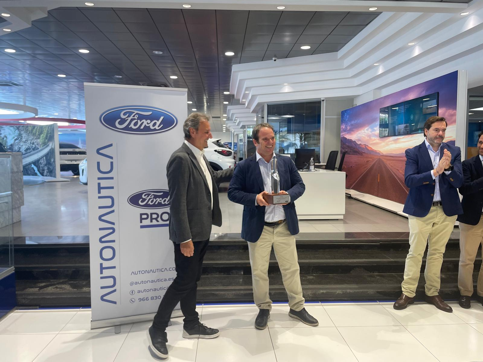El concesionario Autonáutica Ford de Villajoyosa recibe el President’s Award por decimoquinta ocasión El concesionario Autonáutica Ford de Villajoyosa recibe el President’s Award por decimoquinta ocasión