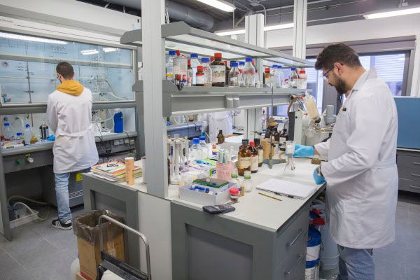 La comunitat investigadora de l’UJI aposta per la ciència oberta La comunitat investigadora de l’UJI aposta per la ciència oberta