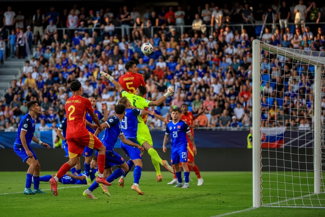 Tárrega da la victoria a España en el debut en el Europeo sub-21 Tárrega da la victoria a España en el debut en el Europeo sub-21