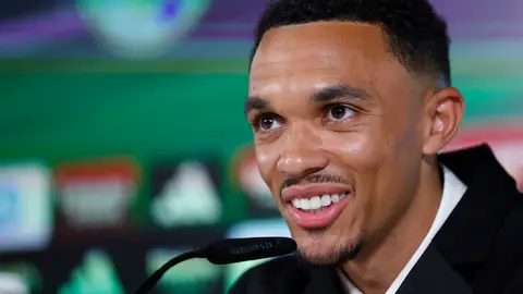 Alexander-Arnold: "Es un sueño hecho realidad" Alexander-Arnold: "Es un sueño hecho realidad"