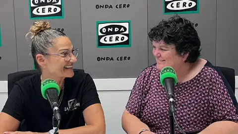 Norma, encargada de relaciones públicas y eventos del Resto-Bar La Giacomina, junto a Marta Llinares Norma, encargada de relaciones públicas y eventos del Resto-Bar La Giacomina, junto a Marta Llinares