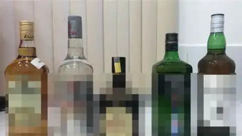 La Unión de Consumidores de Extremadura advierte de los "riesgos" de los alimentos y bebidas falsificadas La Unión de Consumidores de Extremadura advierte de los "riesgos" de los alimentos y bebidas falsificadas
