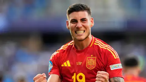 Roberto Fernández, jugador Sub-21 Roberto Fernández, jugador Sub-21