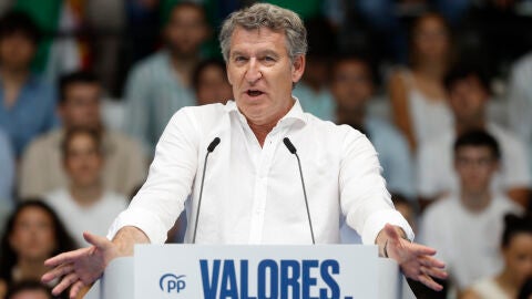 El presidente del Partido Popular, Alberto Núñez Feijóo, durante un acto en Málaga