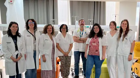 El equipo investigador de cáncer de mama del servicio de Oncología Médica del Hospital General Universitario de Elche. El equipo investigador de cáncer de mama del servicio de Oncología Médica del Hospital General Universitario de Elche.