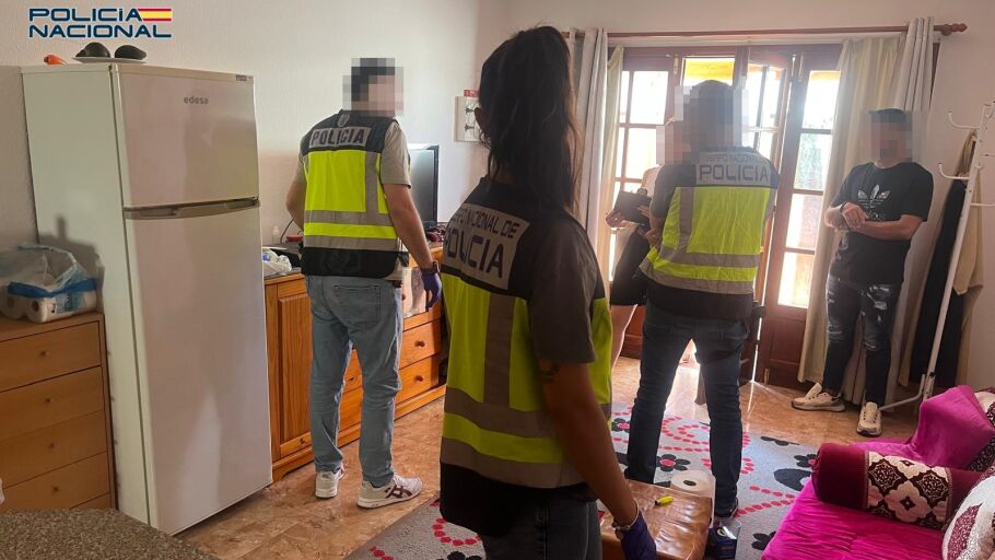 Detenci&oacute;n en Fuerteventura del cabeza de la organizaci&oacute;n que cobraba 4000 euros por migrante a cambio de trasladarlos en neum&aacute;ticas hasta Canarias