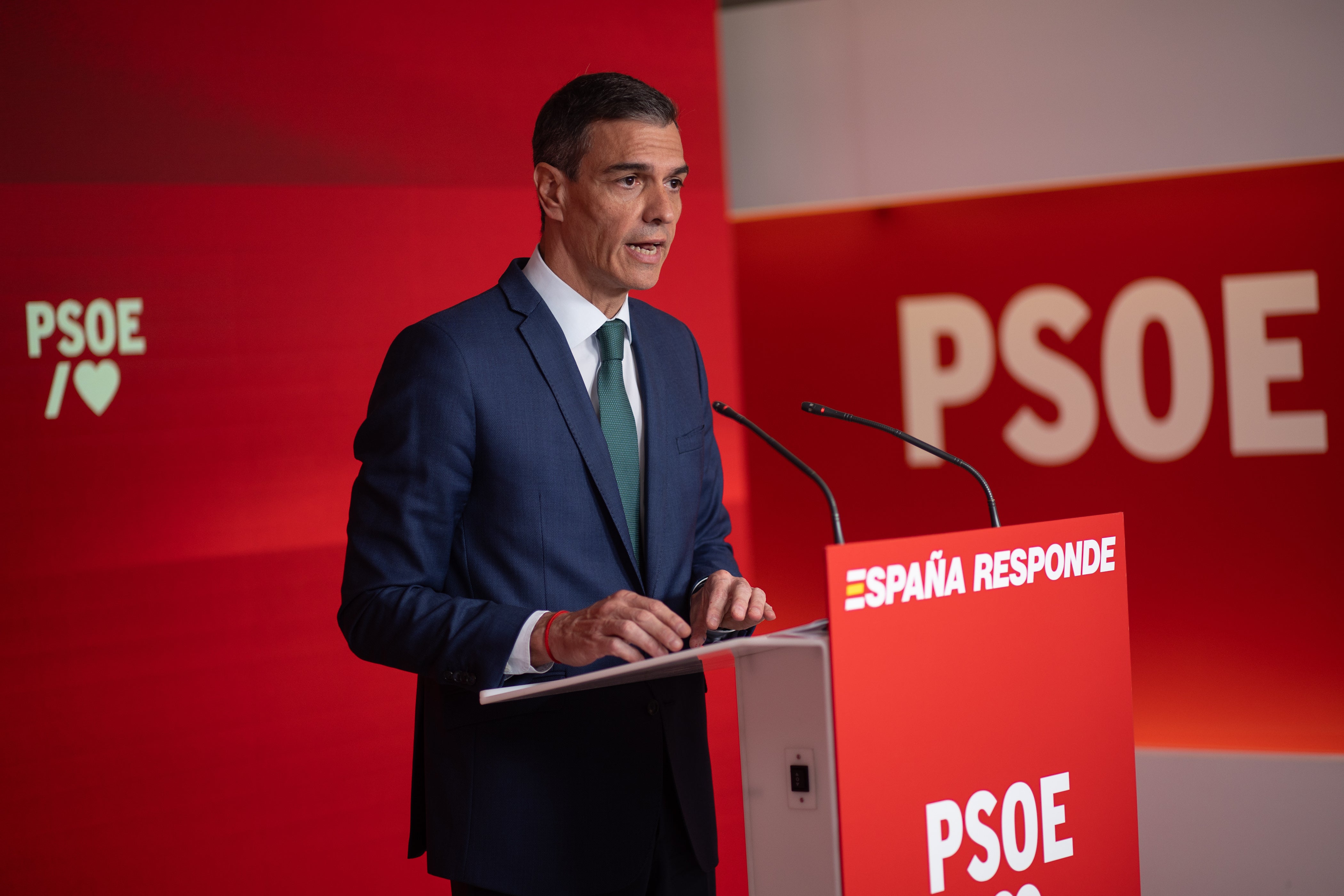 Pedro Sánchez sobre los audios donde Koldo y Ábalos en los que se repartían mujeres: "Nos repugnan" Pedro Sánchez sobre los audios donde Koldo y Ábalos en los que se repartían mujeres: "Nos repugnan"