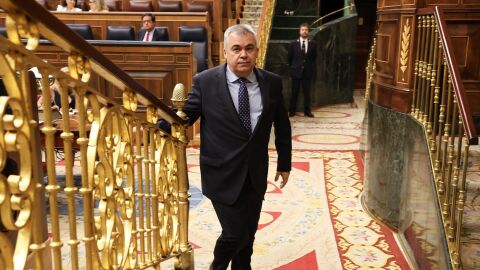  Santos Cerdán cobrará casi 20.000 euros de indemnización tras dejar su acta de diputado
