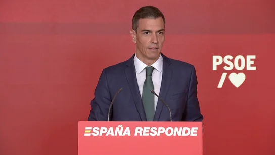 Pedro Sánchez reta a Feijóo y a Abascal a presentar una moción de censura y avisa al PP: "Después del verano se verá quienes son los delincuentes de verdad" Pedro Sánchez reta a Feijóo y a Abascal a presentar una moción de censura y avisa al PP: "Después del verano se verá quienes son los delincuentes de verdad"