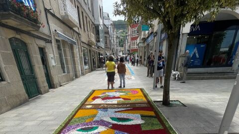 Conversamos coa concelleira de Cultura de Bueu, Carmen Garc&iacute;a, sobre os preparativos e a programaci&oacute;n da Festa das Alfombras Florais do Corpus