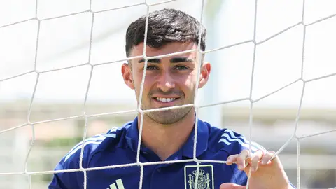 El Villareal ficha a Alberto Moleiro por cinco temporadas El Villareal ficha a Alberto Moleiro por cinco temporadas