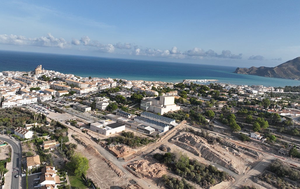 El Ayuntamiento de Altea licita un contrato para liquidar y reprogramar el PAI del Sector Bellas Artes El Ayuntamiento de Altea licita un contrato para liquidar y reprogramar el PAI del Sector Bellas Artes