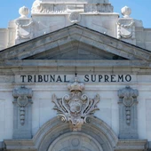 Fachada del edificio del Tribunal Supremo situado en Madrid Fachada del edificio del Tribunal Supremo situado en Madrid
