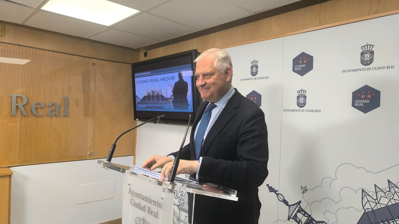 El alcalde de Ciudad Real, con ganas de volverse a presentar a las elecciones tras cumplir el 60% de su programa El alcalde de Ciudad Real, con ganas de volverse a presentar a las elecciones tras cumplir el 60% de su programa