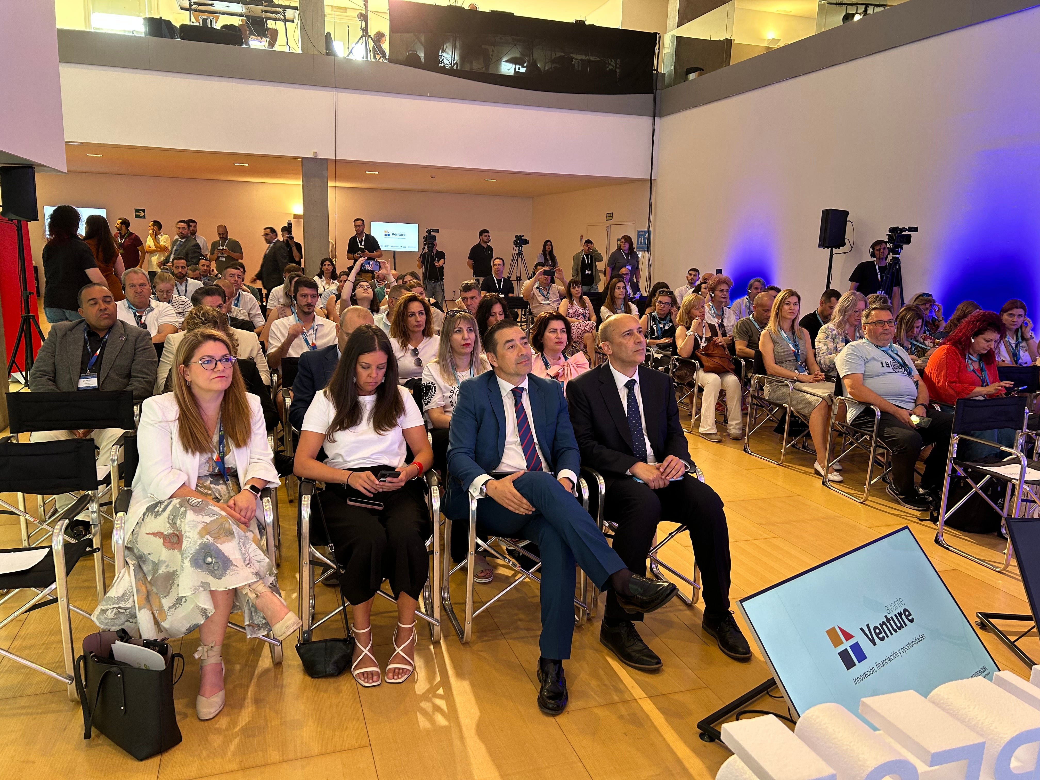 Más de 250 personas participan en el 'Avante Venture', un evento que conecta empresas y agentes de financiación Más de 250 personas participan en el 'Avante Venture', un evento que conecta empresas y agentes de financiación