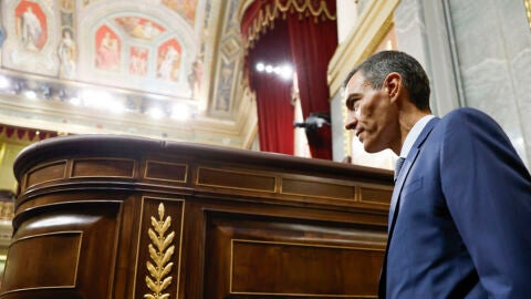 El presidente del Gobierno accede al hemiciclo del Congreso