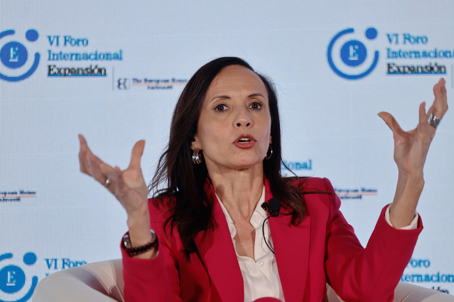 Red Eléctrica defiende su actuación durante el apagón y critica a las eléctricas por no dar toda la información solicitada Red Eléctrica defiende su actuación durante el apagón y critica a las eléctricas por no dar toda la información solicitada