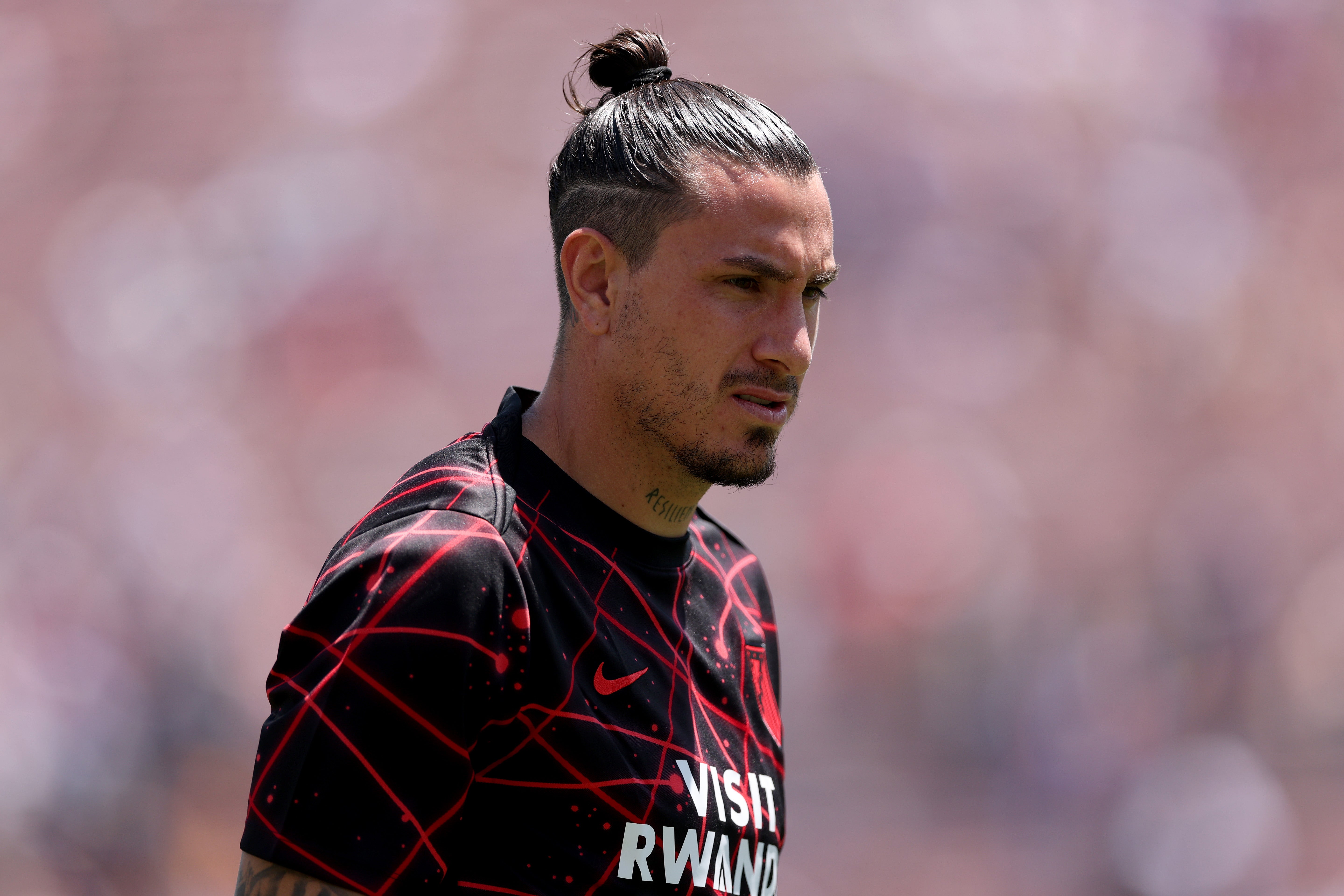 Giménez: "La derrota contra el PSG nos golpeó fuerte" Giménez: "La derrota contra el PSG nos golpeó fuerte"