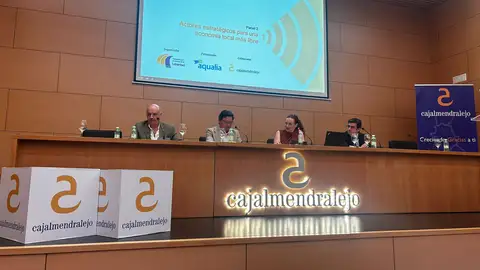 Santamaría felicita a la ciudad de Badajoz que lidera el Índice de Libertad Económica en España Santamaría felicita a la ciudad de Badajoz que lidera el Índice de Libertad Económica en España