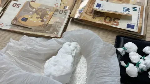 Detenido un presunto distribuidor de cocaína que operaba en Castro Urdiales Detenido un presunto distribuidor de cocaína que operaba en Castro Urdiales