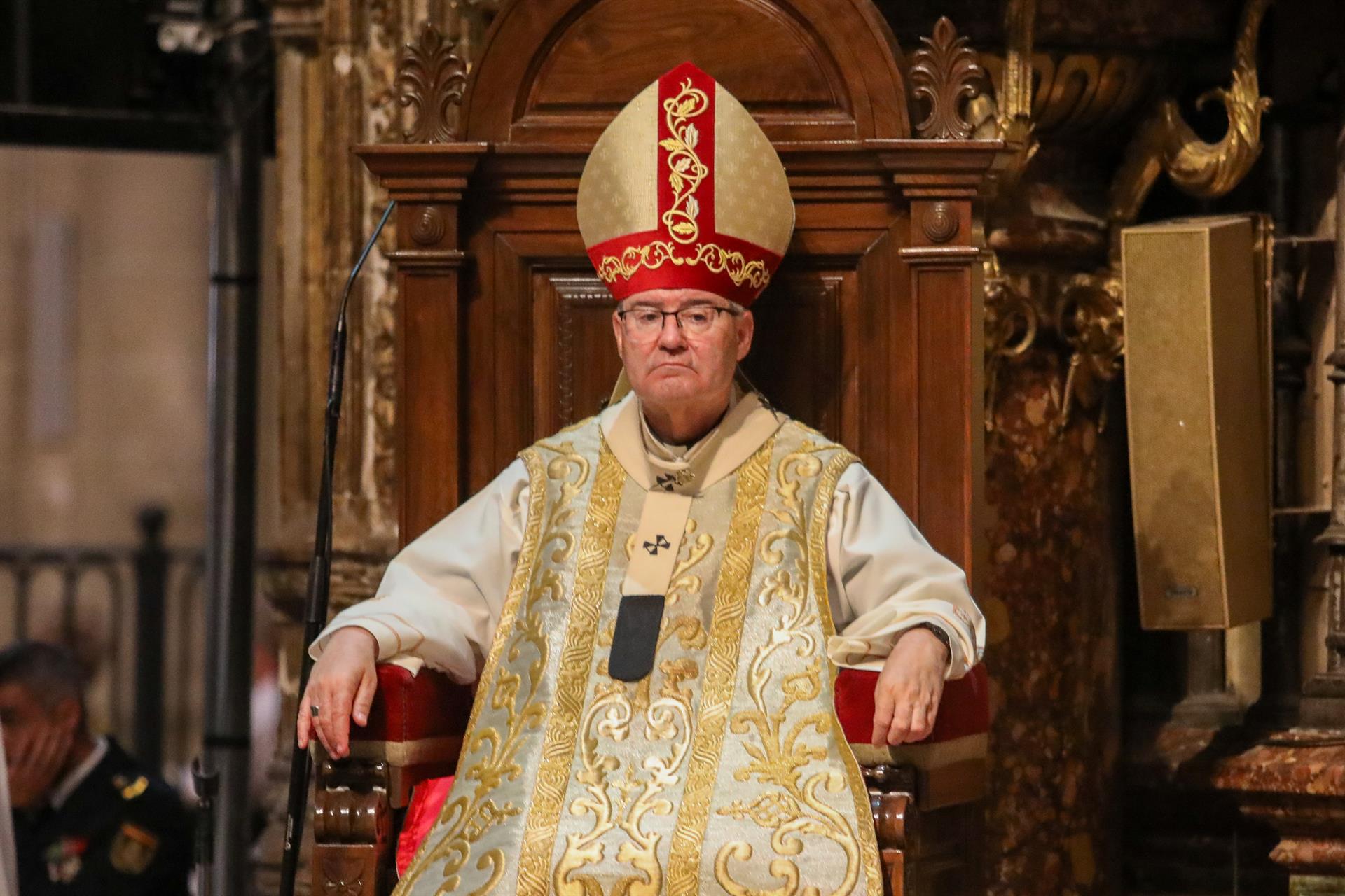 El arzobispo de Toledo lamenta un mundo de guerras y corrupciones en su homilía del Corpus El arzobispo de Toledo lamenta un mundo de guerras y corrupciones en su homilía del Corpus