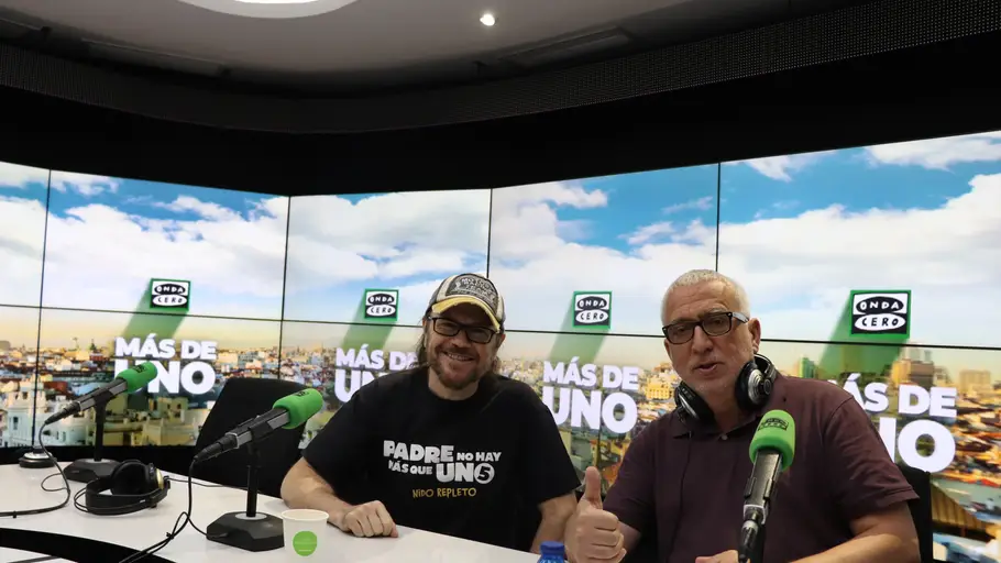 Santiago Segura y Leo Harlem en el plató de Más de Uno Santiago Segura y Leo Harlem en el plató de Más de Uno