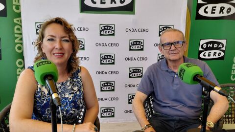 La periodista de Onda Cero Elka Dimitrova junto al presidente de la Asociaci&oacute;n Hotelera de Palmanova-Magaluf, Mauricio Carballeda