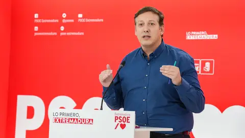 El PSOE cree que el freno del PP a la escolarización de niños de 0 a 3 años abre la puerta a la privatización El PSOE cree que el freno del PP a la escolarización de niños de 0 a 3 años abre la puerta a la privatización