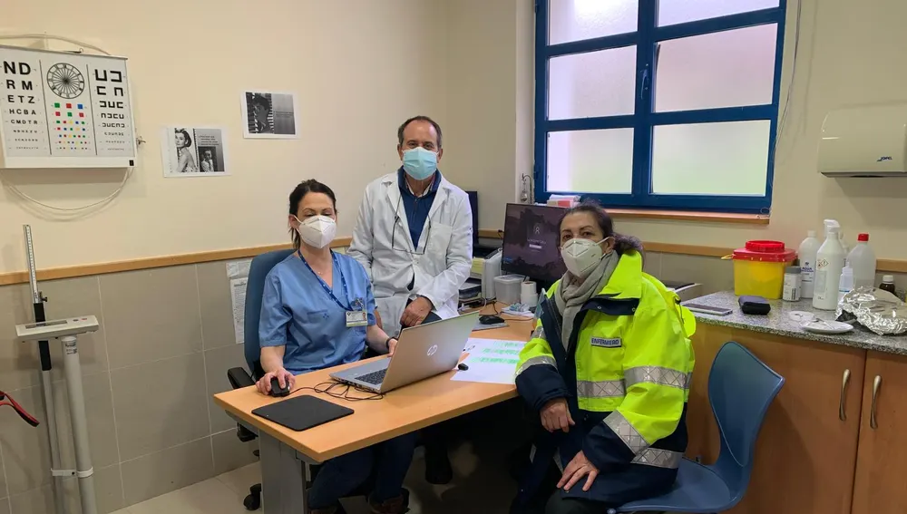 Personal del Centro de Salud de Somiedo durante la pandemia de la COVID Personal del Centro de Salud de Somiedo durante la pandemia de la COVID