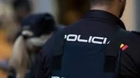 Ingresa en prisión un hombre de 39 años detenido por robar en dos viviendas de Badajoz Ingresa en prisión un hombre de 39 años detenido por robar en dos viviendas de Badajoz