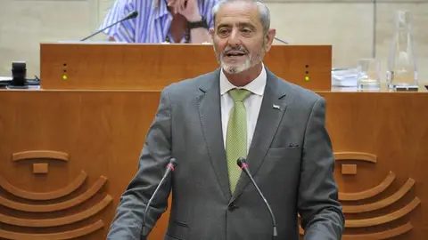 Un diputado extremeño del PP pide disculpas tras señalar que "lo malo de la prostitución" es pagarla con fondos públicos Un diputado extremeño del PP pide disculpas tras señalar que "lo malo de la prostitución" es pagarla con fondos públicos