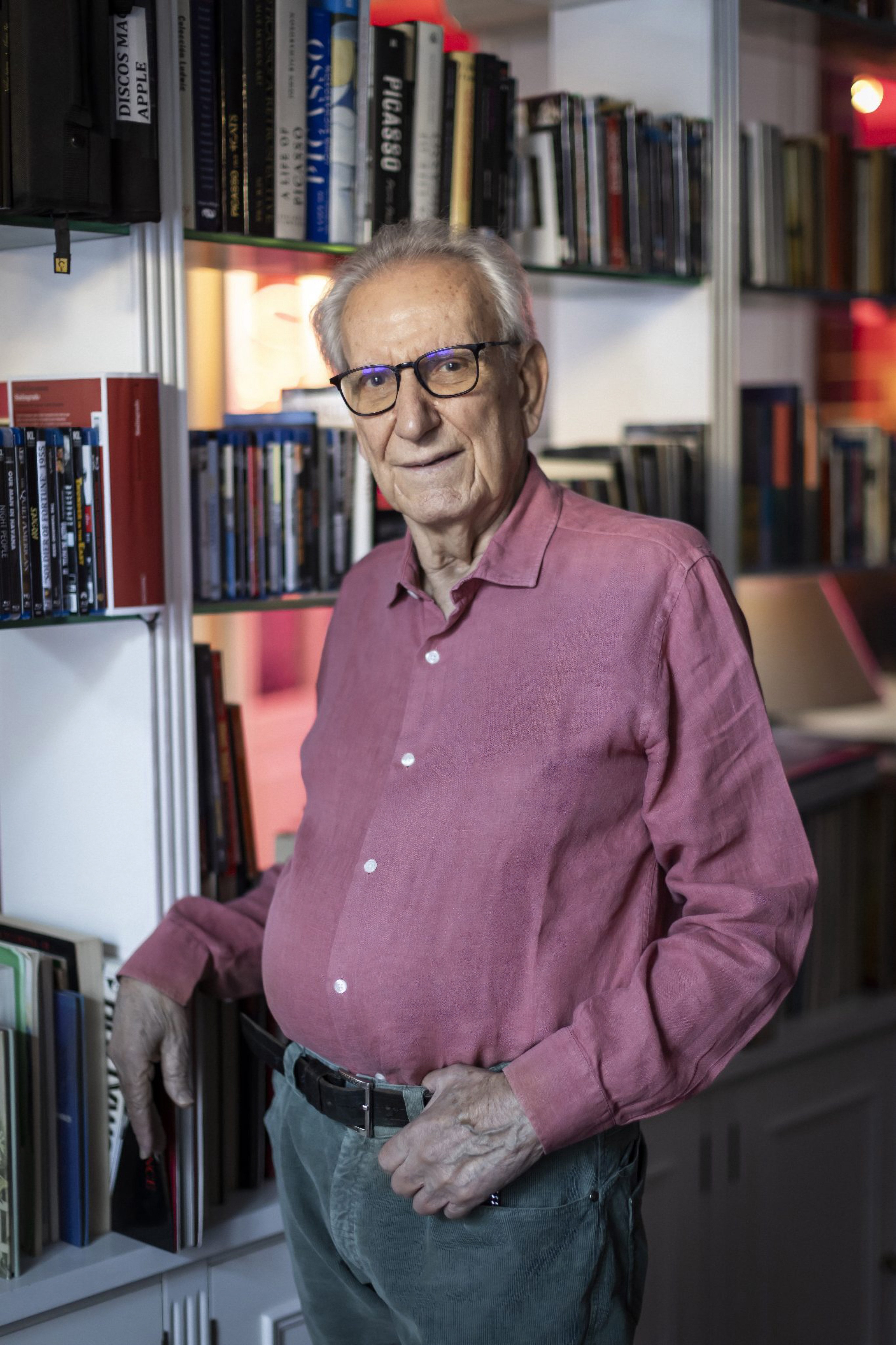 El festival de cine de Elche reconoce este año la trayectoria del director Jaime Chávarri El festival de cine de Elche reconoce este año la trayectoria del director Jaime Chávarri