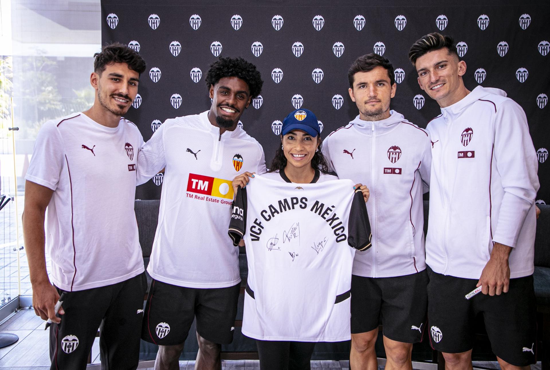 El Valencia abrirá en agosto una academia en México El Valencia abrirá en agosto una academia en México