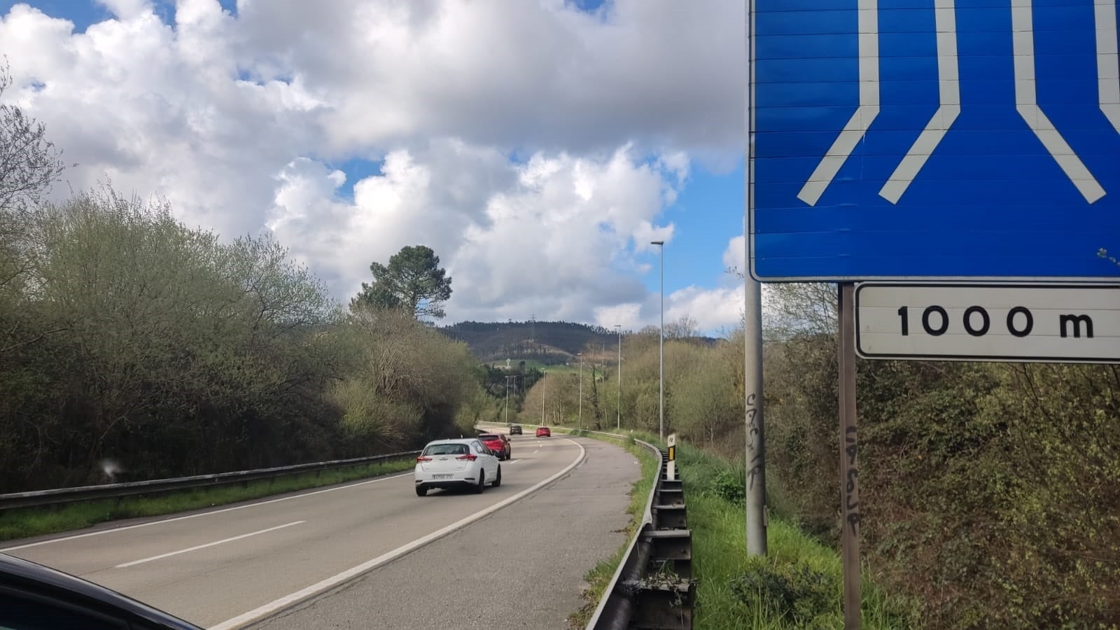 La Mesa de Redacción: Precaución, amigo conductor, ya han entrado en vigor las nuevas señales de tráfico La Mesa de Redacción: Precaución, amigo conductor, ya han entrado en vigor las nuevas señales de tráfico