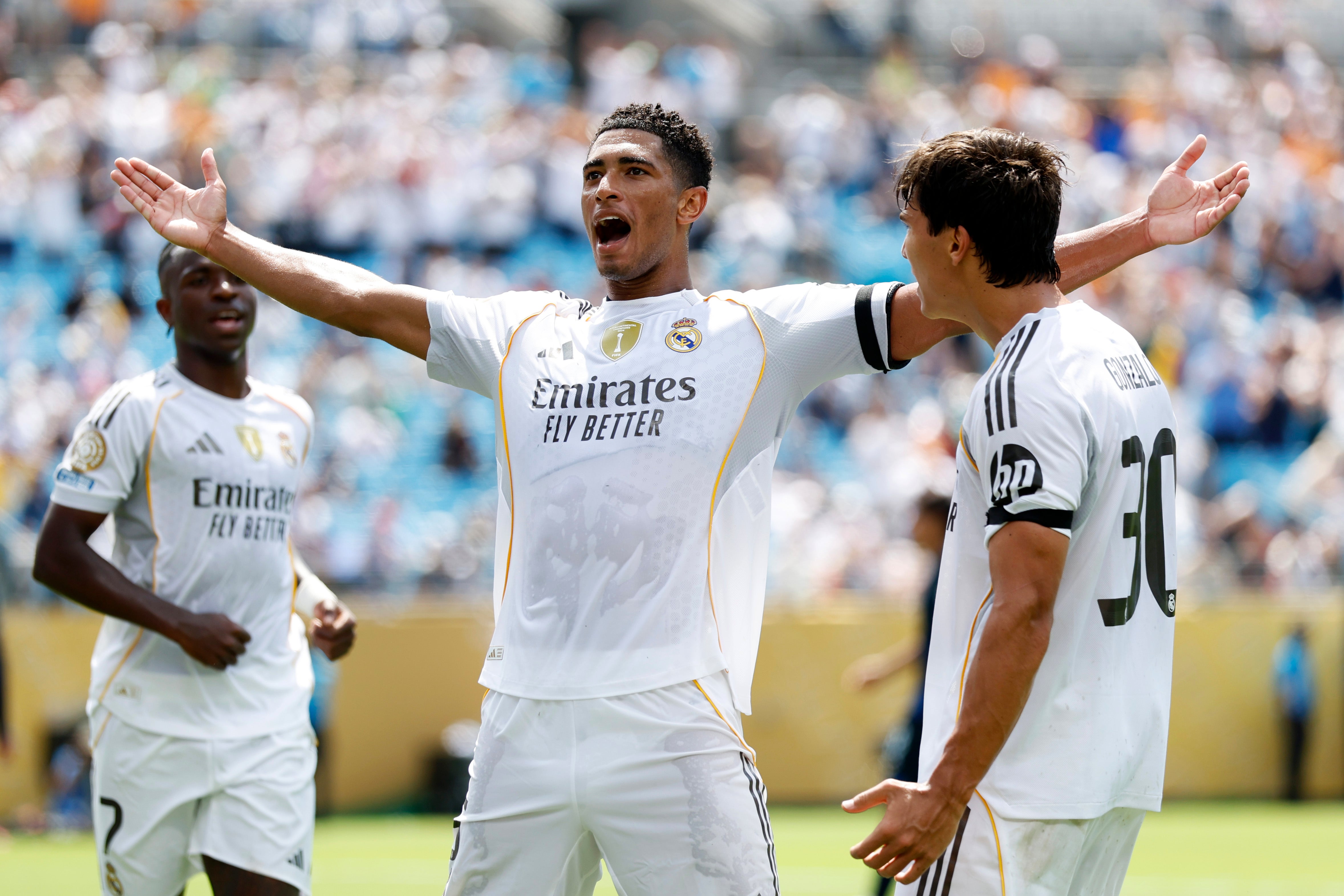 El Real Madrid logra su primera victoria en el Mundial de Clubes El Real Madrid logra su primera victoria en el Mundial de Clubes