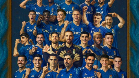 23-6-2025 Plantilla del Real Oviedo que ascendi&oacute; a Primera Divisi&oacute;n.