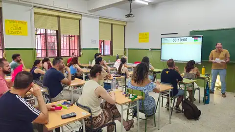 Un total de 3292 aspirantes se presentan a las oposiciones de Secundaria y especialidades de FP Un total de 3292 aspirantes se presentan a las oposiciones de Secundaria y especialidades de FP