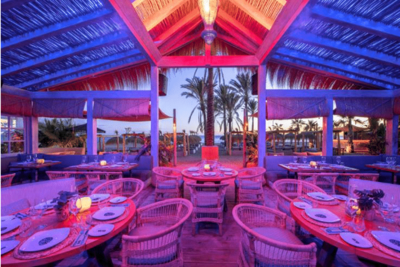 Fuego, mar y música para dar la bienvenida al verano en los beach club más emblemáticos de la Costa del Sol Fuego, mar y música para dar la bienvenida al verano en los beach club más emblemáticos de la Costa del Sol