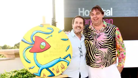 Cap Vermell Grand Hotel acoge la nueva creación del artista Antonio Fernández-Coca. Cap Vermell Grand Hotel acoge la nueva creación del artista Antonio Fernández-Coca.